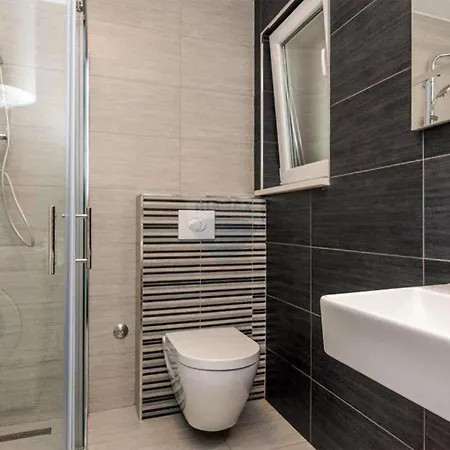 Holiday home Amazing In Biograd With Kitchen *